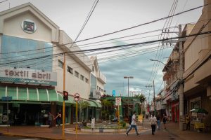 Comércio de Araçatuba está impedido de usar mão-de-obra comerciária no feriado de 1º de Maio